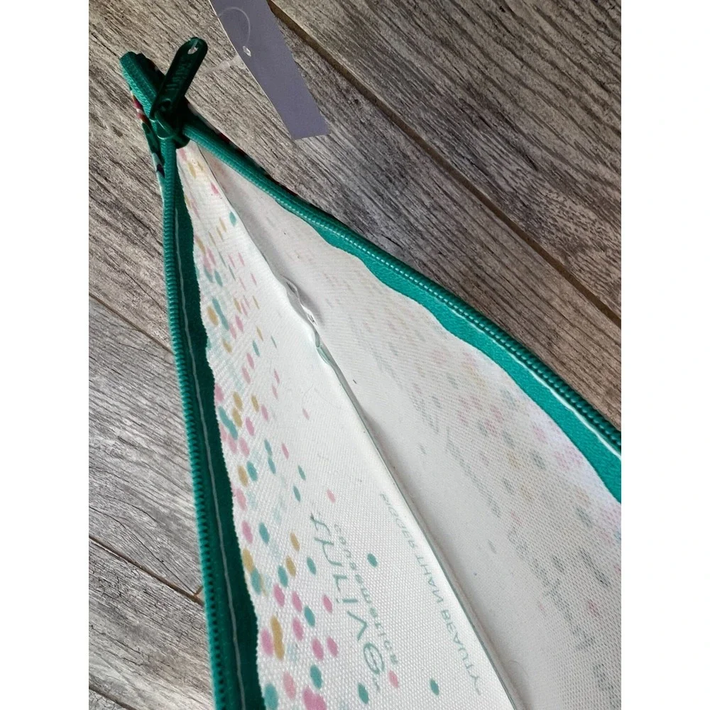 Thrive Cosmetics Makeup Bag Throw Kindness Around Like‎ Confetti NWT Travel Case